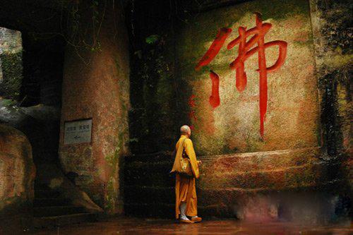印光大师：念念对治自身习气毛病的才是真念佛人